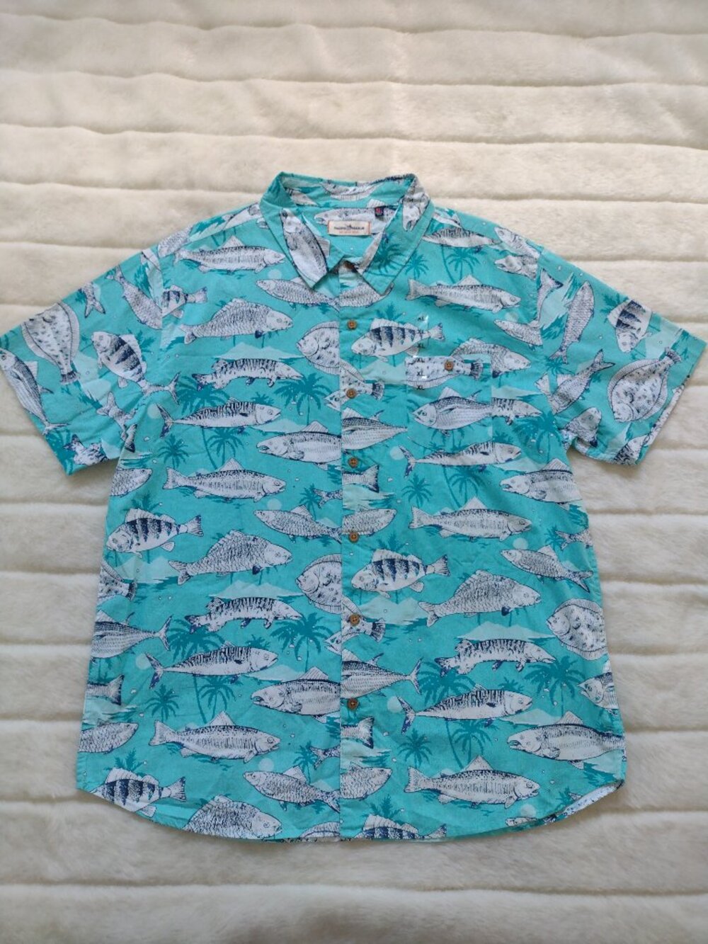 Pacific Marlin Men's Button-Up Shirt XL Blue Fish Pattern Short Sleeve